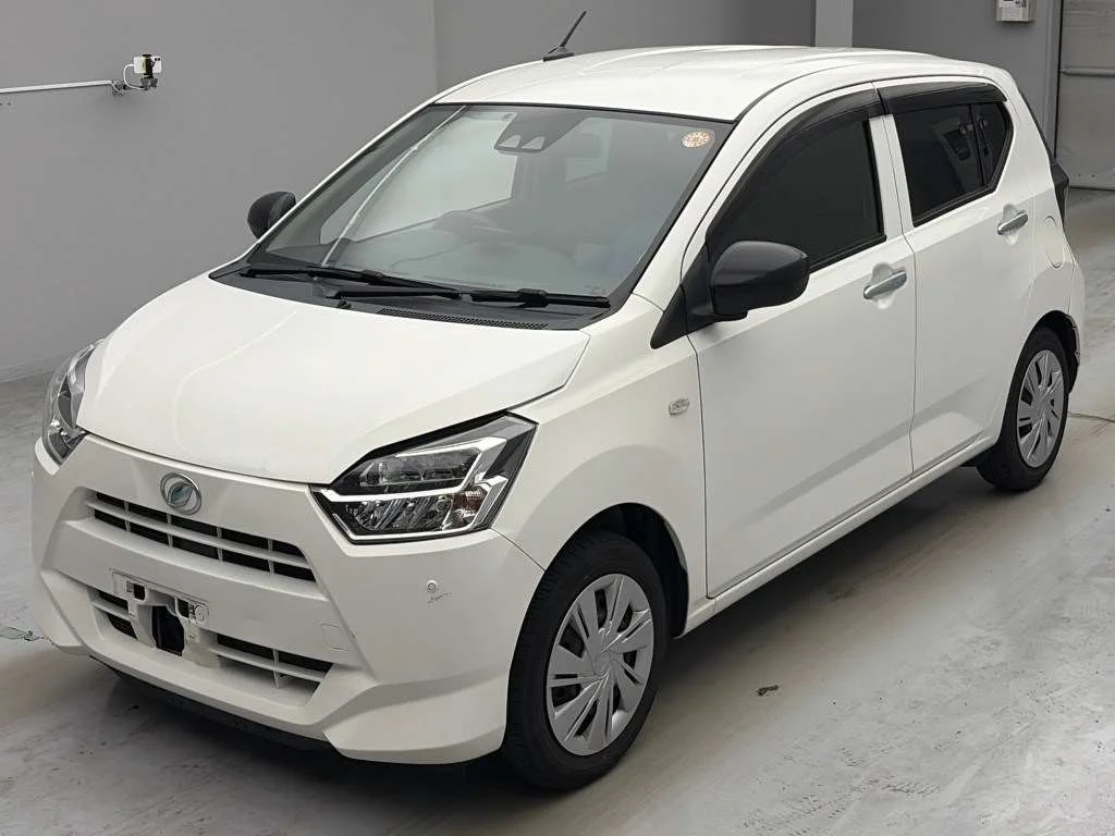 Daihatsu Mira e:S LA350S 2021